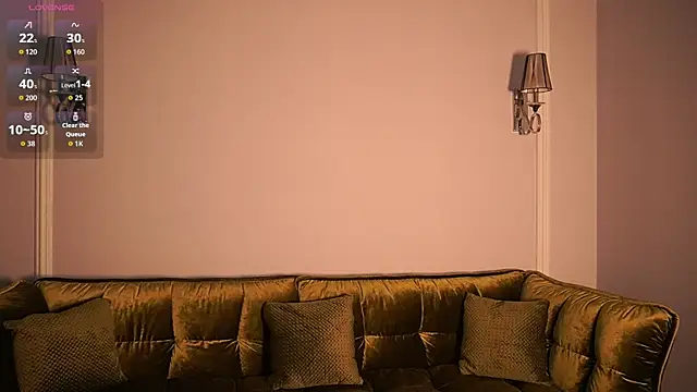 Pixie Peachh online show from November 2025 02:40:02 PM