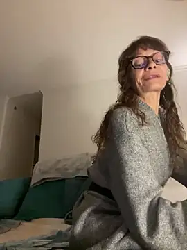 Snapshot of Chris06d22@xh chatting on September 2025 06:35:02 PM Chris06d22xh online show from September 2025 06:35:02 PM