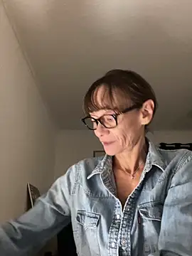 Snapshot of Chris06d22@xh chatting on October 2025 06:41:02 PM Chris06d22xh online show from October 2025 06:41:02 PM