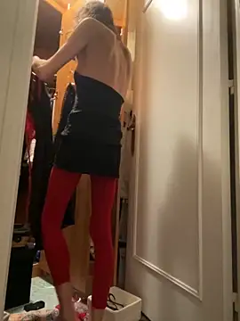 Snapshot of Chris06d22@xh chatting on October 2025 08:09:02 PM Chris06d22xh online show from October 2025 08:09:02 PM