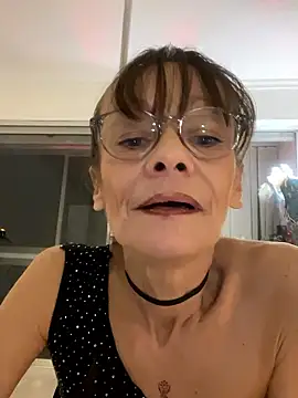 Chris06d22xh online show from January 2026 08:55:01 PM