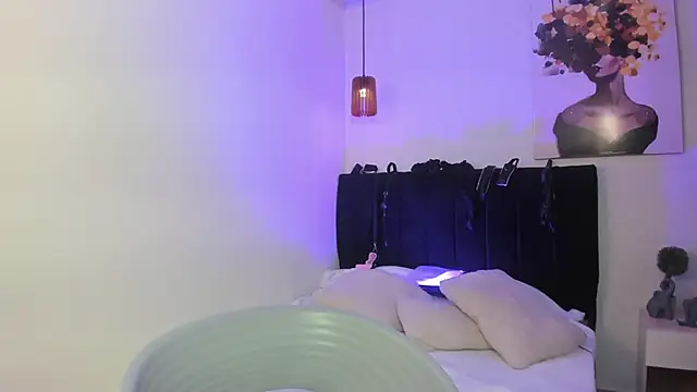 Snapshot of elisabethflores chatting on October 2025 01:56:01 PM elisabethflores online show from October 2025 01:56:01 PM