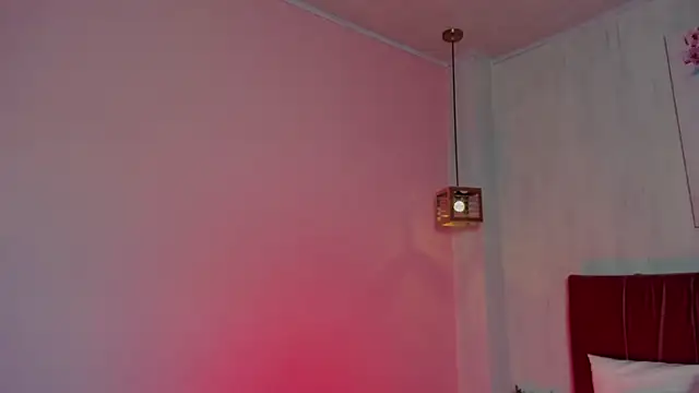 elisabethflores online show from June 2026 08:57:01 PM