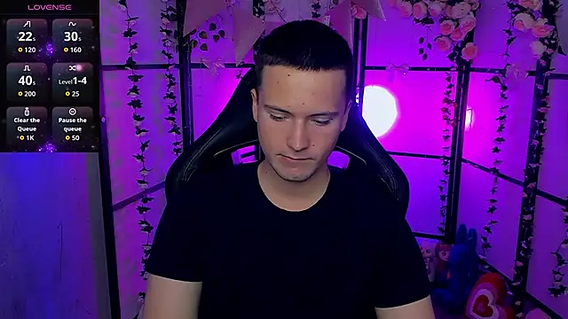 ZackNeal online show from September 2025 12:28:02 PM