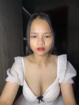 Snapshot of Hana-44 chatting on October 2025 05:44:02 PM Hana-44 online show from October 2025 05:44:02 PM