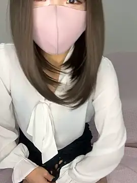 reina 00121 online show from October 2025 12:36:01 AM