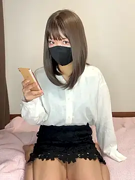 reina 00121 online show from October 2025 12:22:01 AM