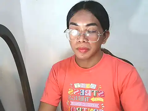  karie online show from October 2025 03:09:02 PM