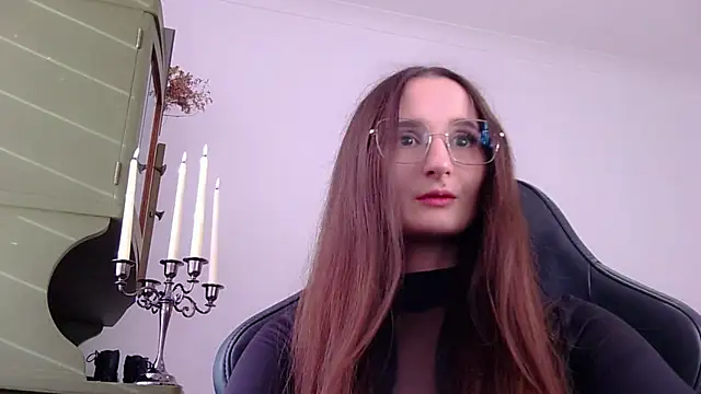 Nova Mystic online show from September 2025 01:46:01 PM