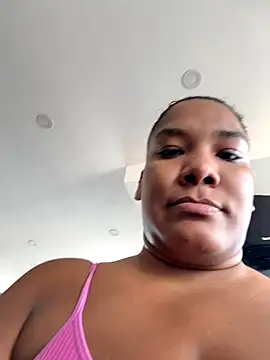 Snapshot of anailynn chatting on September 2025 02:50:01 PM anailynn online show from September 2025 02:50:01 PM