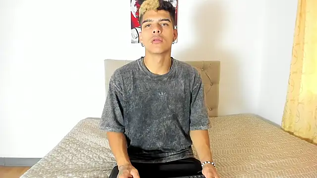 wyatt 3 online show from September 2025 11:46:02 AM