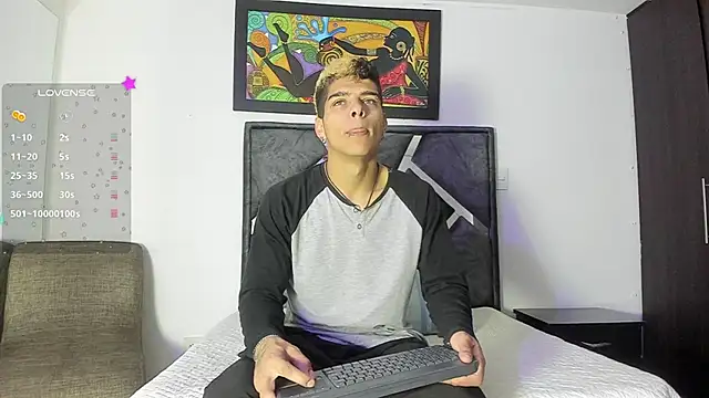 wyatt 3 online show from October 2025 11:30:02 AM