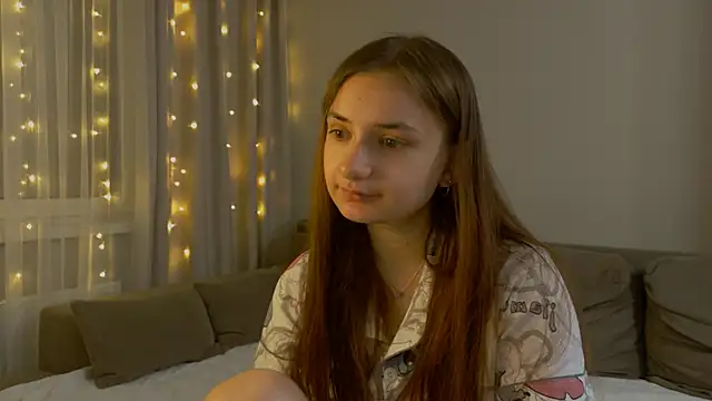 Lelia Vibe online show from April 2026 09:53:02 PM