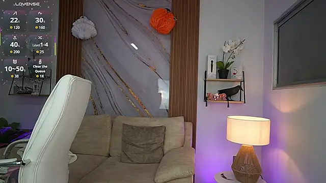 MilaCrave online show from October 2025 11:33:02 AM