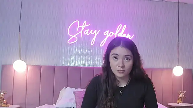 HANNA BASTIAN VC online show from November 2025 05:25:01 PM