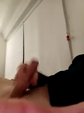 DannySastre91 online show from December 2025 07:19:02 PM