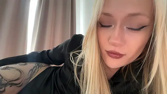 HeyMonkey  online show from April 2026 12:18:02 PM