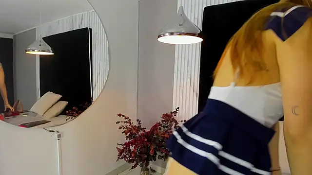 MONIK FOX CR online show from September 2025 07:47:01 PM