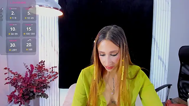 MONIK FOX CR online show from October 2025 08:15:01 PM