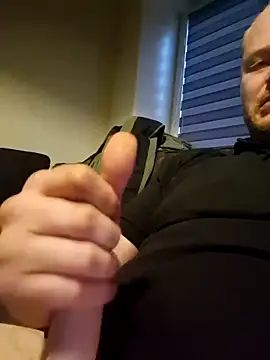 Snapshot of svenni2525 chatting on October 2025 05:10:02 PM svenni2525 online show from October 2025 05:10:02 PM