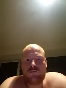 Snapshot of svenni2525 chatting on October 2025 06:05:01 PM svenni2525 online show from October 2025 06:05:01 PM