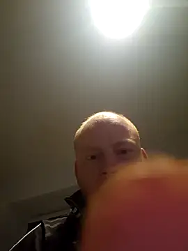 Snapshot of svenni2525 chatting on October 2025 06:11:02 AM svenni2525 online show from October 2025 06:11:02 AM