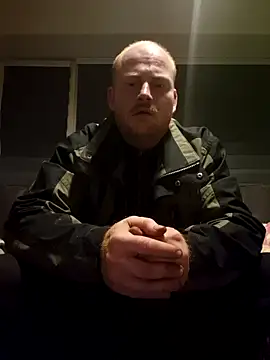 Snapshot of svenni2525 chatting on October 2025 06:28:02 PM svenni2525 online show from October 2025 06:28:02 PM