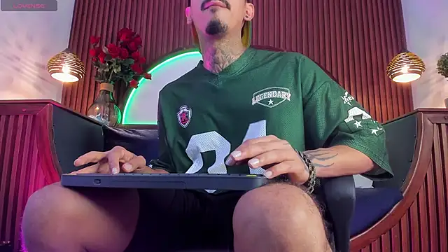 Donovan Desmond online show from January 2026 04:14:01 AM