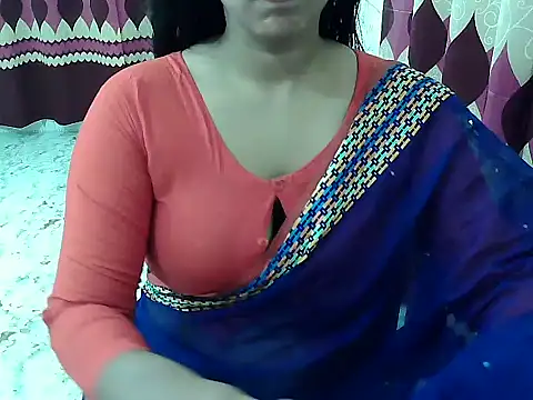 Snapshot of Hot-Hot chatting on June 2026 03:54:02 PM Hot-Hot online show from June 2026 03:54:02 PM