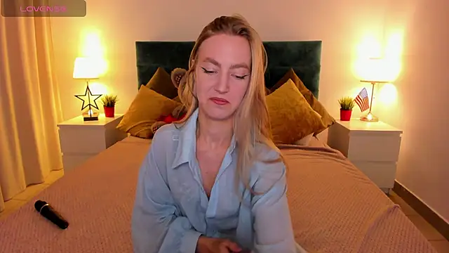 Snapshot of mishapallmer chatting on September 2025 05:34:02 AM mishapallmer online show from September 2025 05:34:02 AM