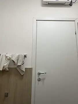 Rodrigopraba online show from April 2026 11:27:01 AM