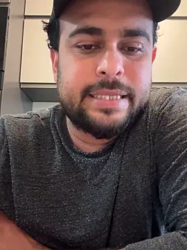 Rodrigopraba online show from April 2026 10:40:01 AM