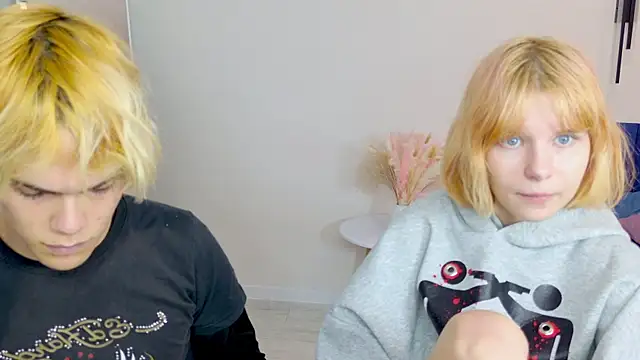 Snapshot of Bonnie_And_C1yde chatting on September 2025 05:01:02 PM Bonnie And C1yde online show from September 2025 05:01:02 PM
