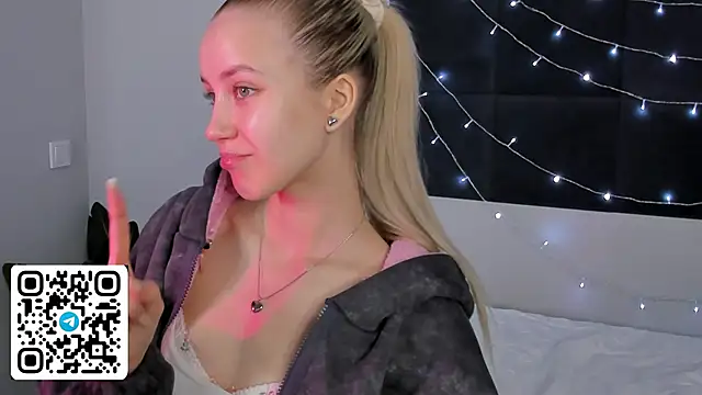 Anellyball online show from March 2026 09:12:01 AM