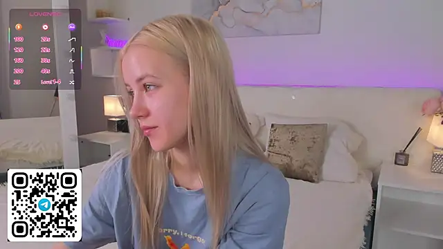 Anellyball online show from April 2026 10:05:02 AM