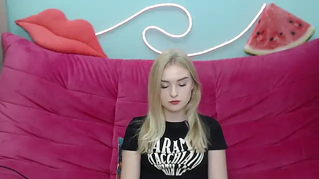 SofySofty online show from November 2025 05:51:02 AM