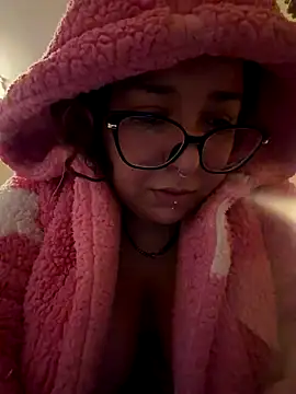 chiaretta loveit online show from November 2025 11:42:02 AM