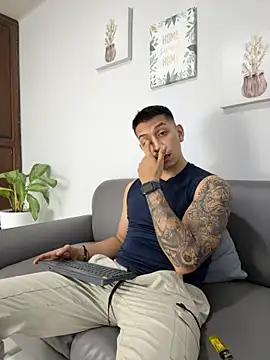 blackbullger  online show from September 2025 11:48:01 AM