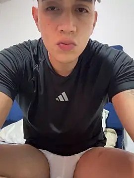 blackbullger  online show from October 2025 01:03:02 AM