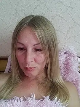 LunaSugarX online show from October 2025 11:52:02 AM