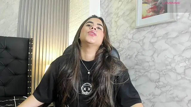 Snapshot of alicy__torres chatting on February 2026 12:26:01 PM alicy torres online show from February 2026 12:26:01 PM