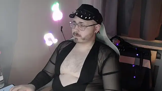 FabianKinky online show from October 2025 05:53:01 PM