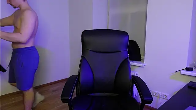 Snapshot of Ricky_Becko chatting on February 2026 10:50:01 PM Ricky Becko online show from February 2026 10:50:01 PM