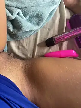 casadinha20 online show from March 2026 04:07:01 PM