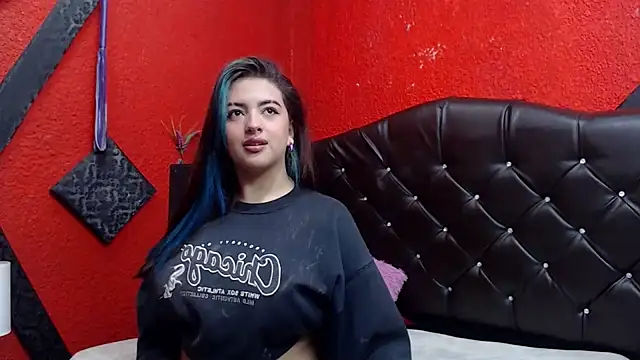 MaviceMur online show from November 2025 10:10:01 PM