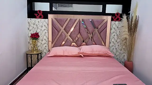 mysterius boy online show from December 2025 08:37:02 PM