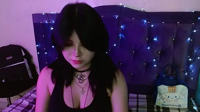 Ginebra Sensual online show from November 2025 12:06:02 PM