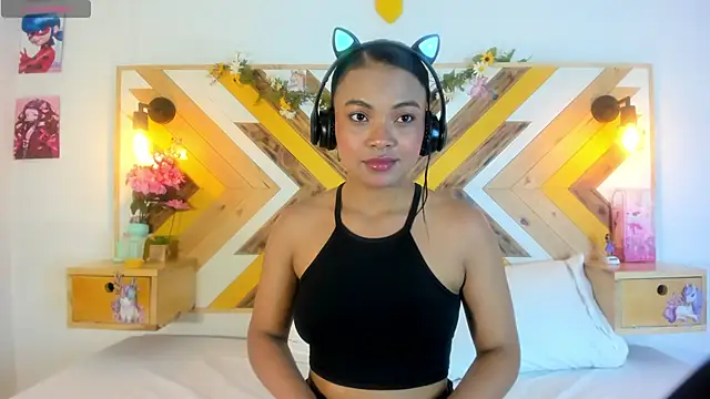 SoleneFontaine online show from October 2025 12:12:02 PM