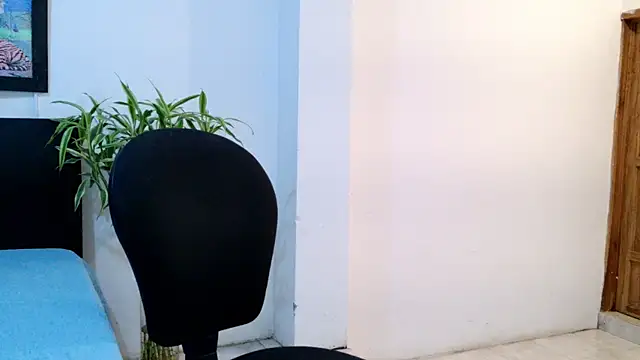 Allhondra online show from November 2025 09:26:02 PM