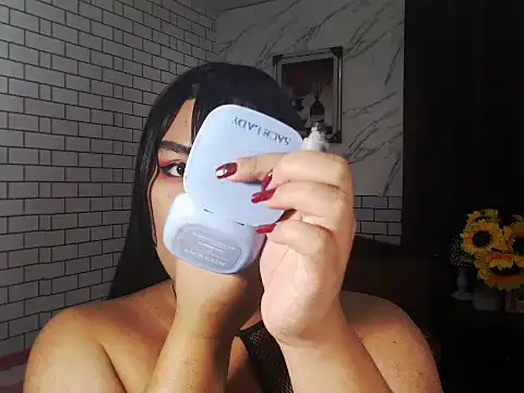 TSbrianaHugeCock online show from October 2025 07:47:02 PM